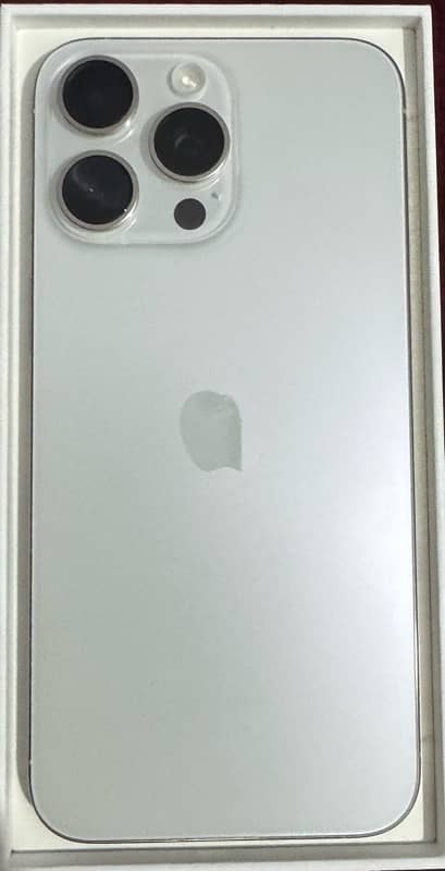 i phone 15 pro max white titanium LLA model 0