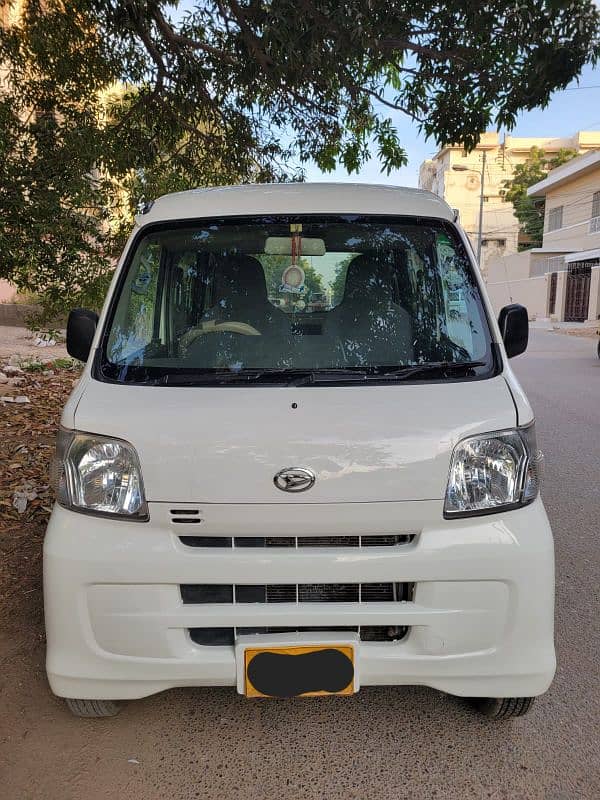 Daihatsu Hijet 2013 1