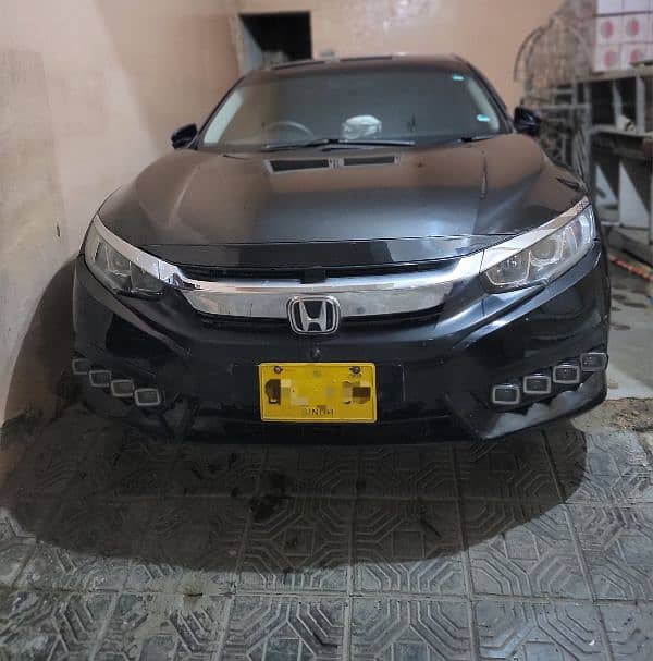 Honda Civic VTi Oriel Prosmatec 2018 red meter 1