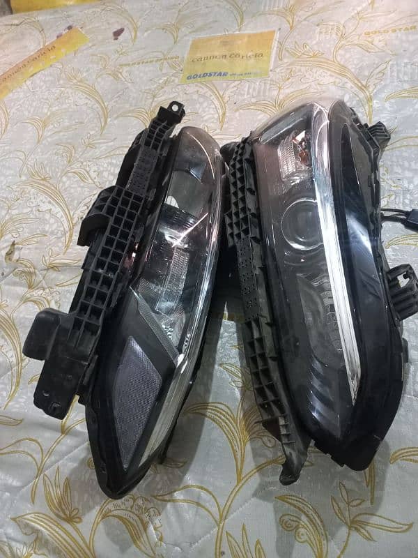 civic headlights hn dono urgent sale krni hn 3