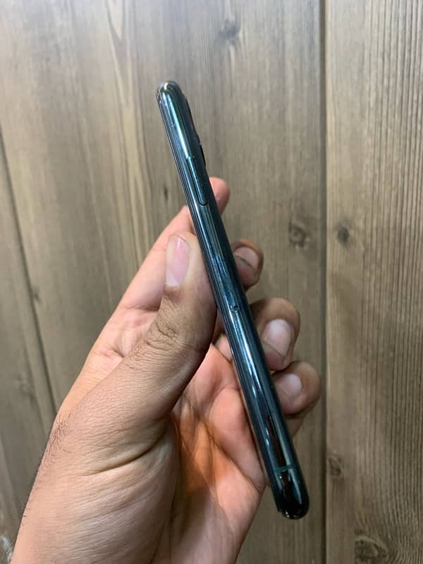 iphone 11 pro 64gb pta 3