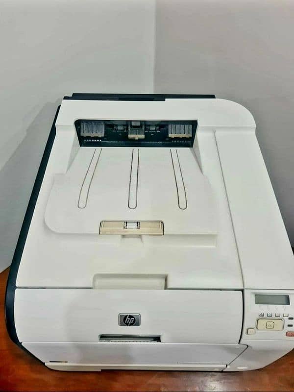 hp laserjet color 1