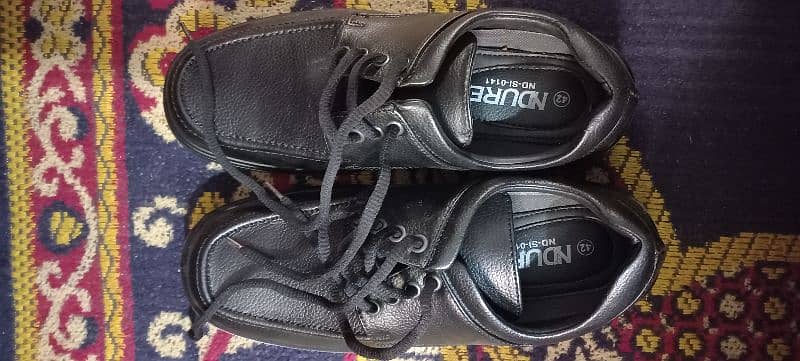 NDURE Shoes Condition 10/10 Size : 42 4