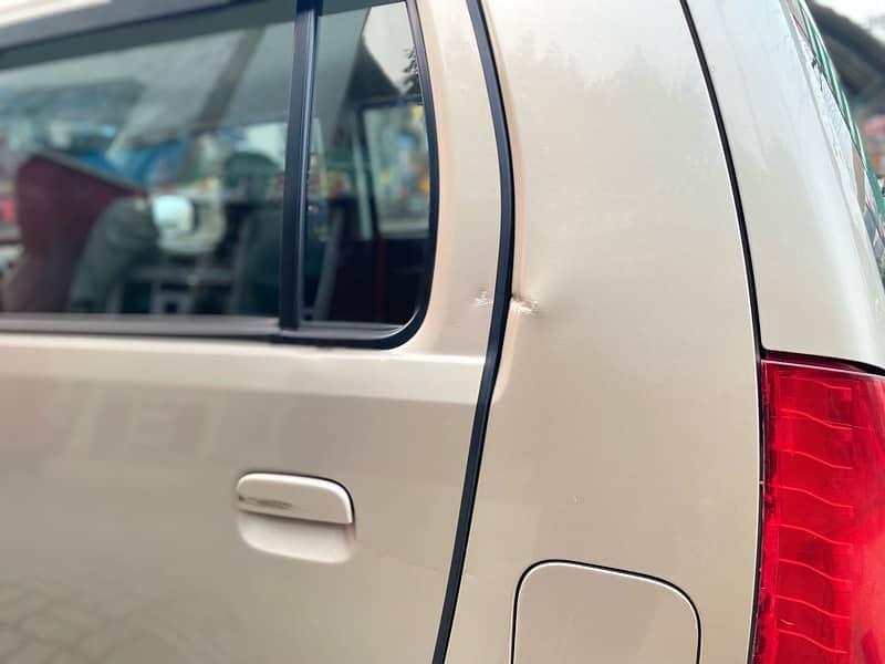 Suzuki Wagon R 2018 3