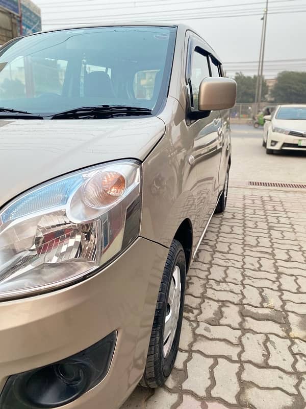 Suzuki Wagon R 2018 4