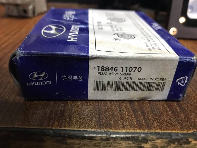 Hyundai Spark plugs 5