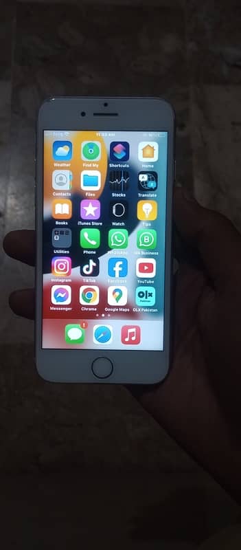 iPhone 7 128gb pta approved 3