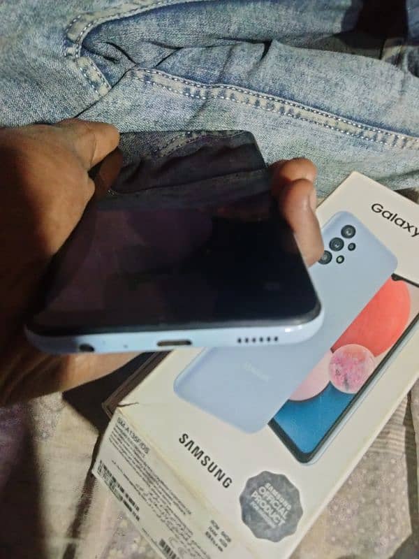 Samsung A13 condition 10/9 original Peace 5