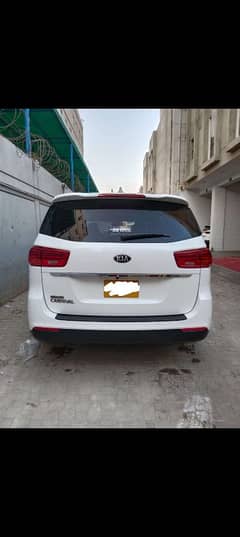 KIA Grand Carnival 2017