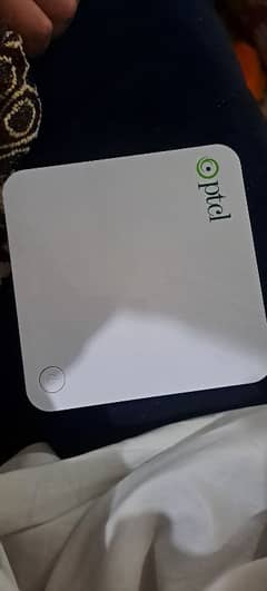 Tv device ptcl smart tv box