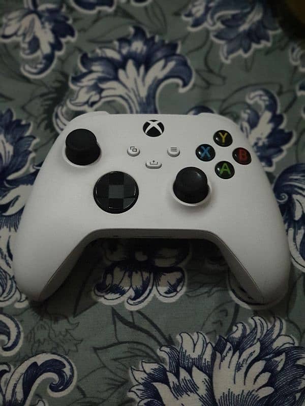 Xbox Series X controller 1