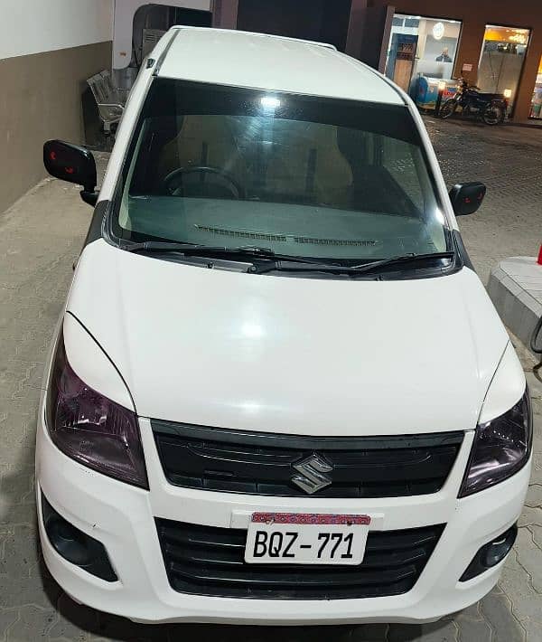 Suzuki Wagon R 2019 1