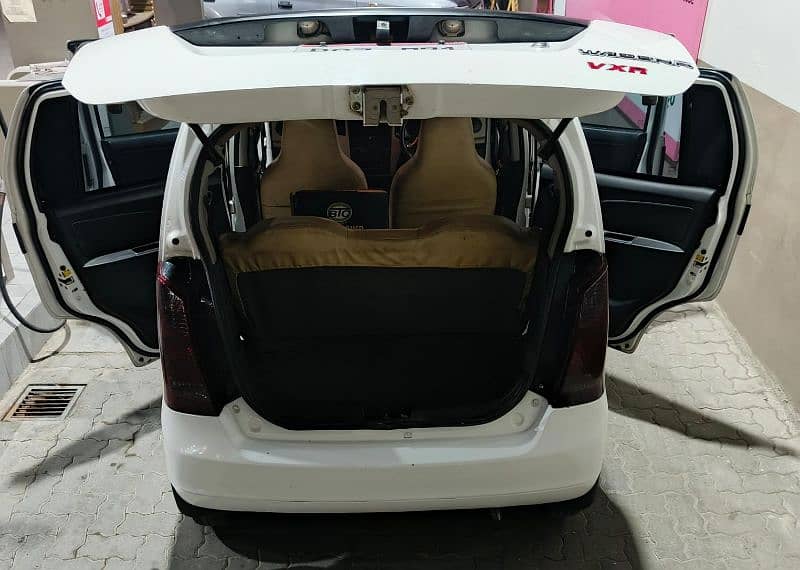 Suzuki Wagon R 2019 9