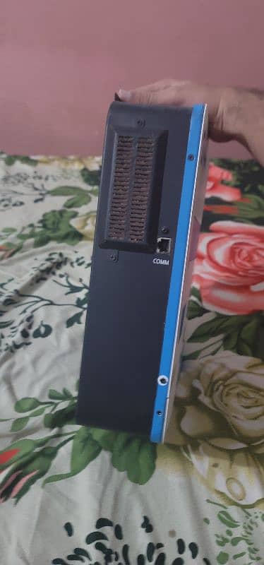 Solar inverter Ziewnic 1500 Watt UPS for Sale 5