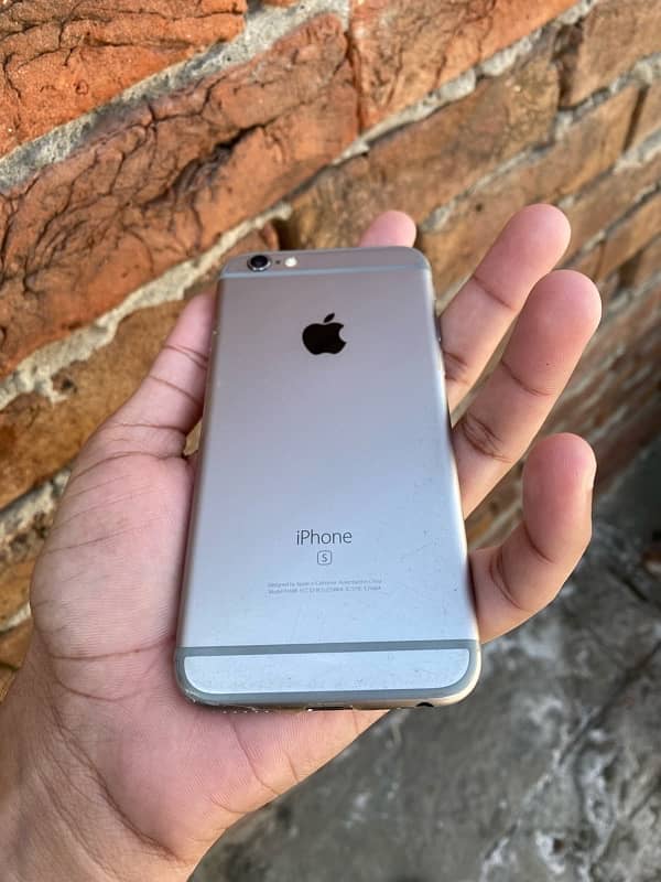 Iphone 6s 32gb PTA all ok 03236602153 0