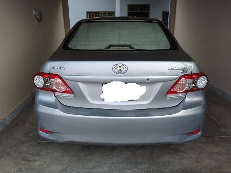 Toyota Corolla GLI 2013 3