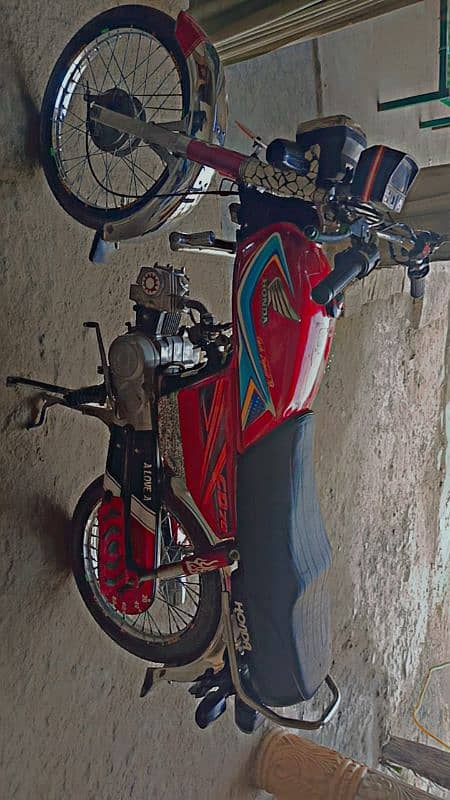 Honda 70 19 model mardan number 8