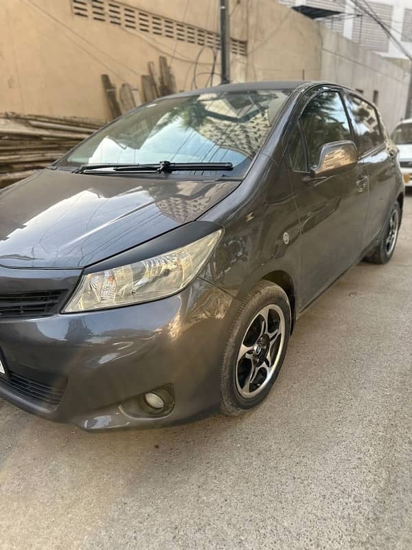 Toyota Vitz 2012 6