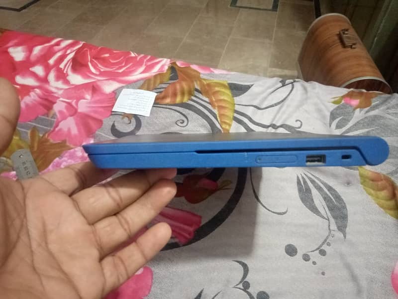 Chrome Book Urgent Sale 4