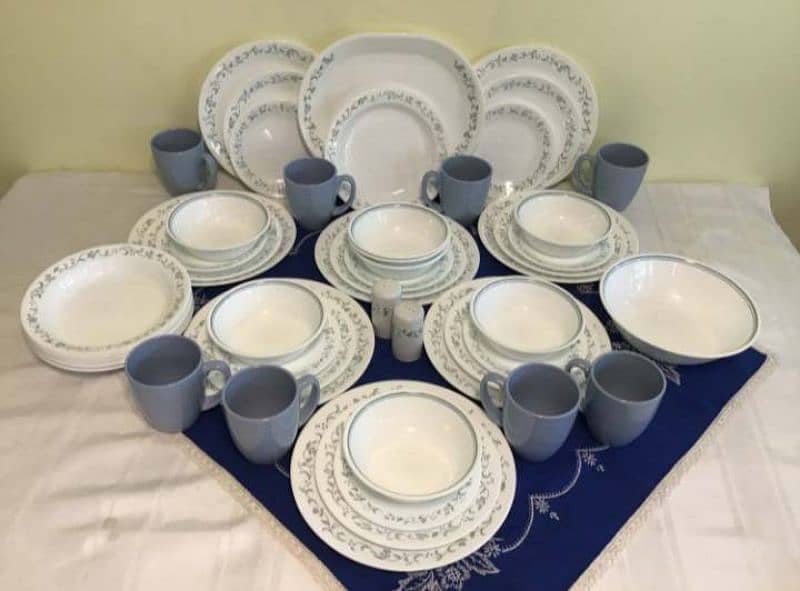 Corelle Dinner set Original 0