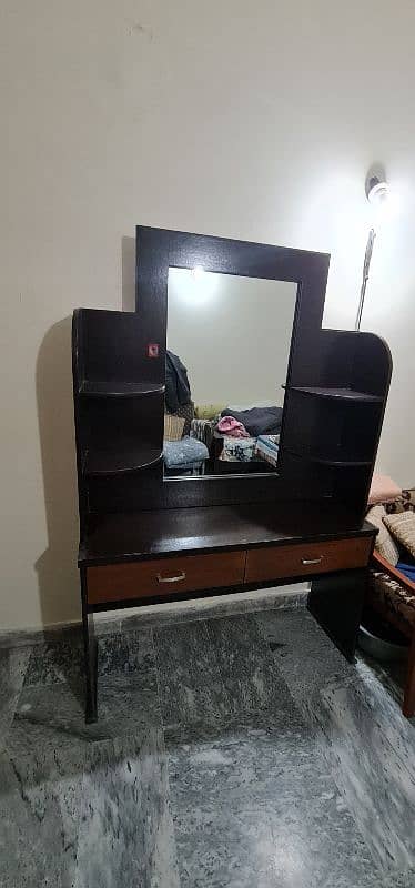 Dressing Table Brown Colour 2