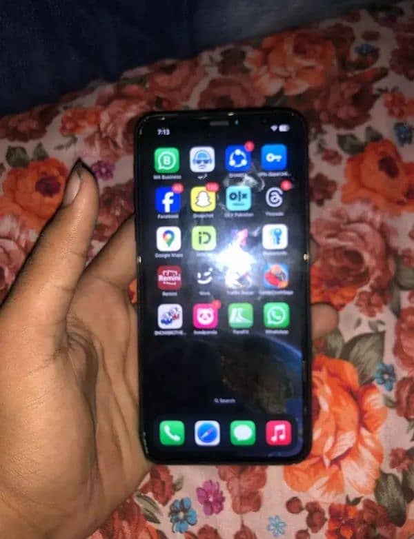 iphone 11 pro max non pta jv 1