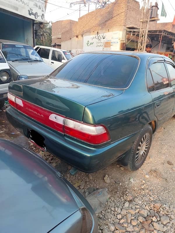 Toyota Corolla GLI 2000 2