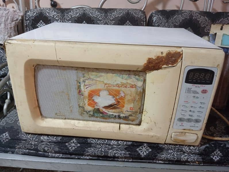 microwave 0