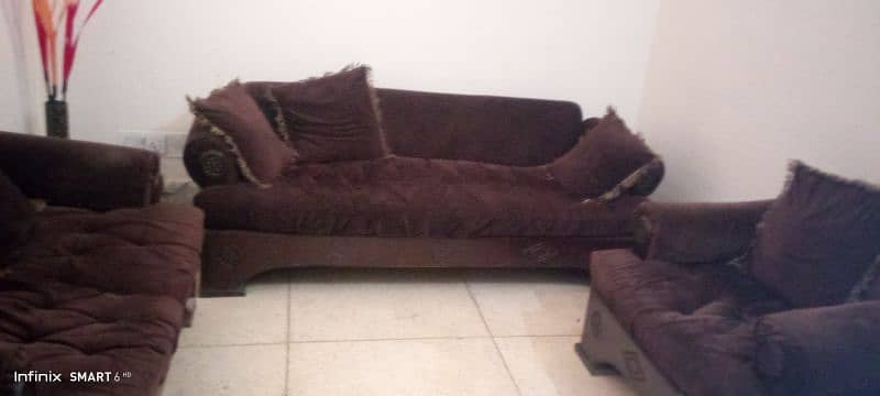 6 seater sofa or b kafi kuch 0