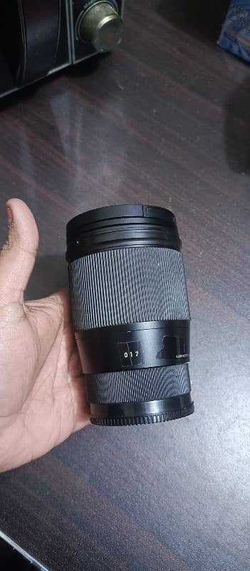 Sigma 16mm 1.4 DG DN with original box 10/9 0