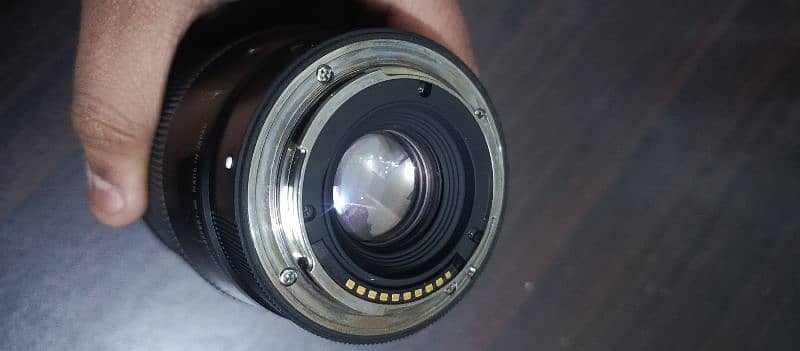 Sigma 16mm 1.4 DG DN with original box 10/9 3