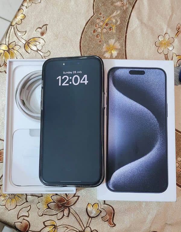 I phone 15pro max 256GB 1