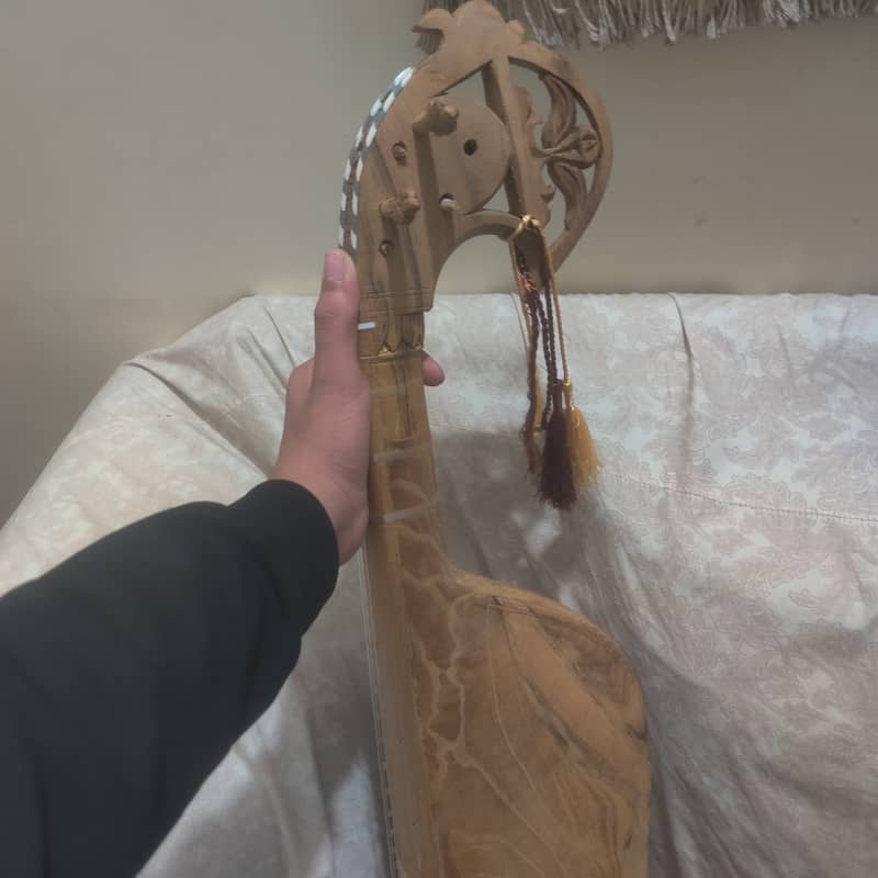 Shetoot wood rabab 1