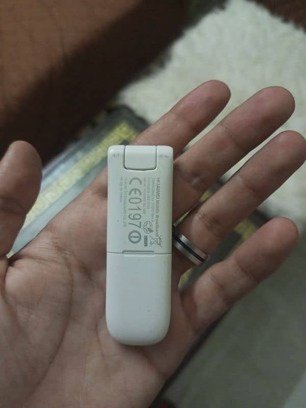 Huawei EVO Wifi Device 1