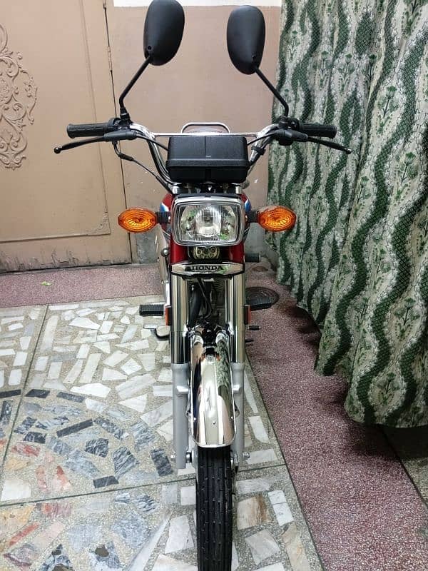 Honda CG 125 2024 Model Applied For 10 by 10  (0/3/2/1/8/5/2/0/0/5/6) 2