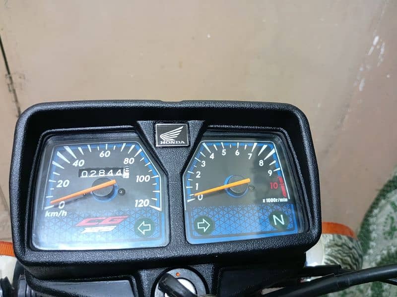 Honda CG 125 2024 Model Applied For 10 by 10  (0/3/2/1/8/5/2/0/0/5/6) 6