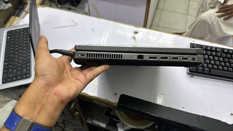 Inter corei7 Hp laptop 10/10 condition 3