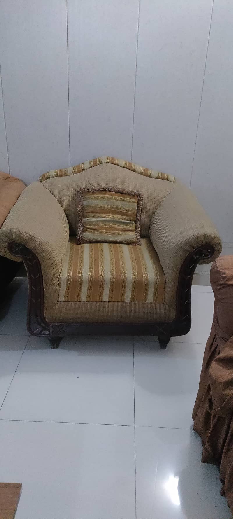 Six (6) seater sofa set 4