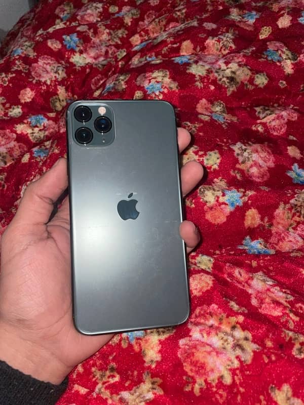 iphone 11 pro max 64 gb waterpack Factory unlocked 0