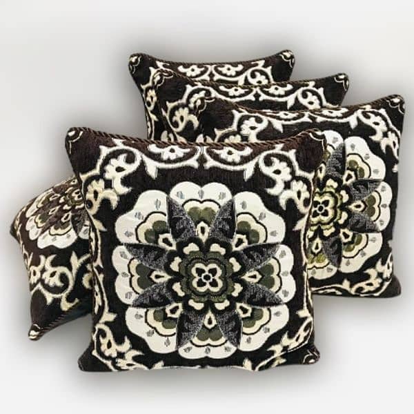 *VELVET JACQUARD CUSHION COVERS* 2