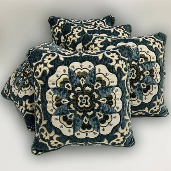 *VELVET JACQUARD CUSHION COVERS* 3