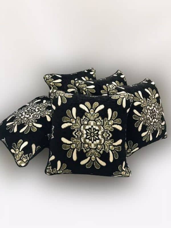 *VELVET JACQUARD CUSHION COVERS* 7