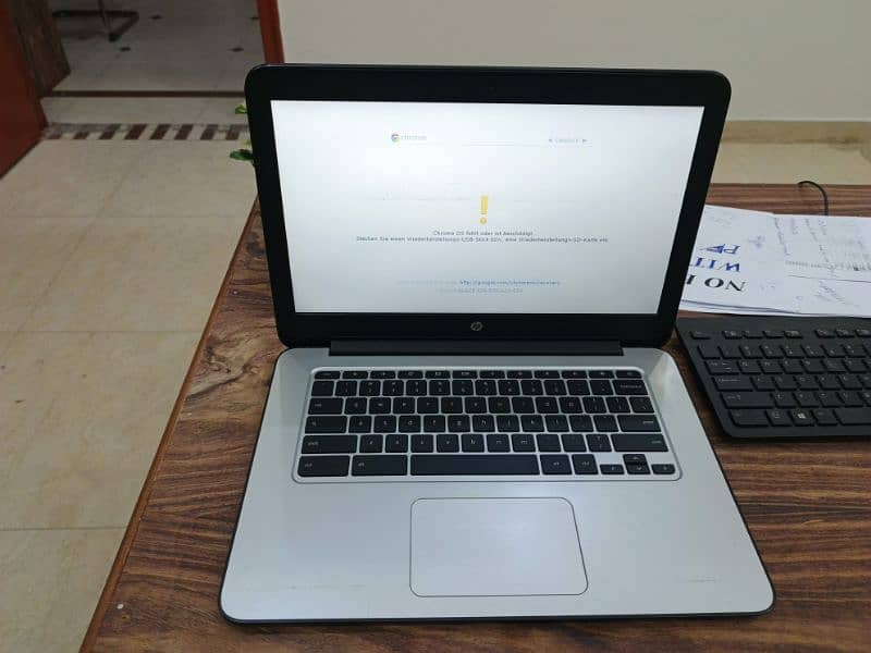 HP laptop Chromebook for sale 0