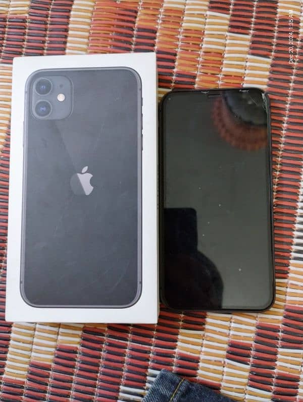 iphone 11 factory unlocked 128gb 80% BH 4