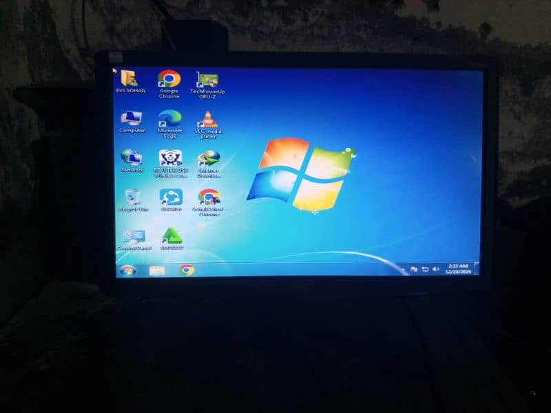 Acer 19 inach LCD far sale urgent 3