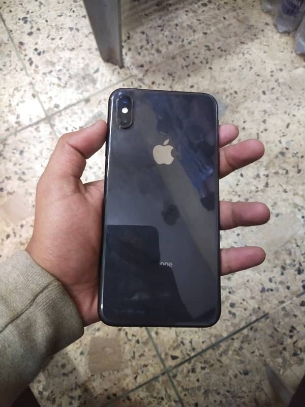 IPHONE XS MAX PTA APPROVED [EXCHANGE POSSIBLE] 1