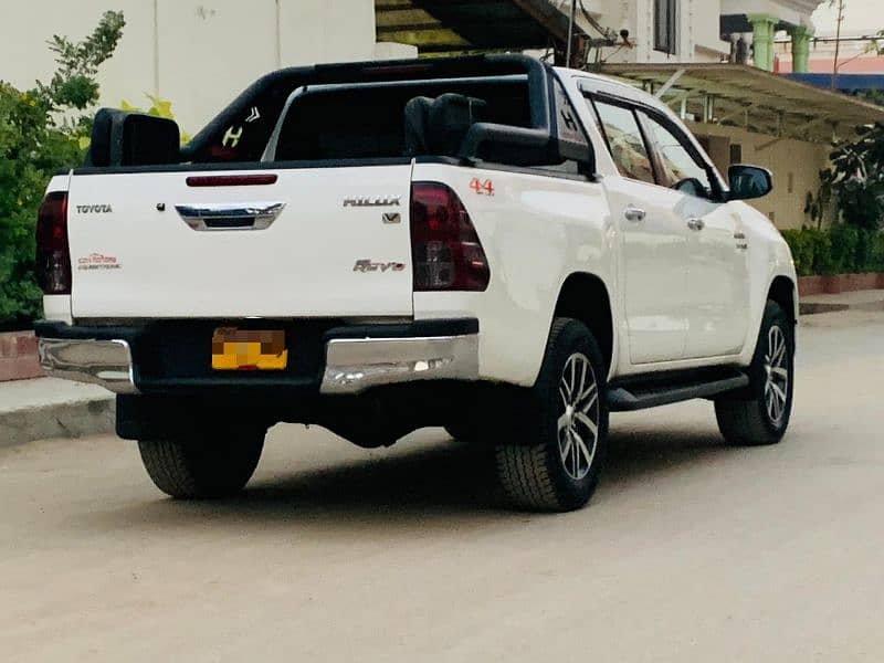 TOYOTA HILUX REVO 2021 OLD JUST ZERO CONDITION 5