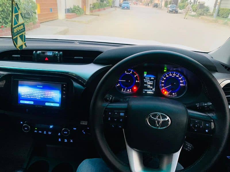 TOYOTA HILUX REVO 2021 OLD JUST ZERO CONDITION 7