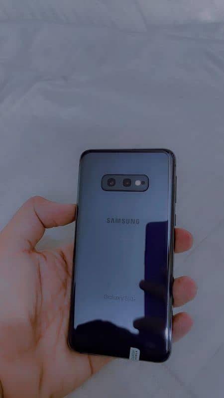 Samsung s10e 0