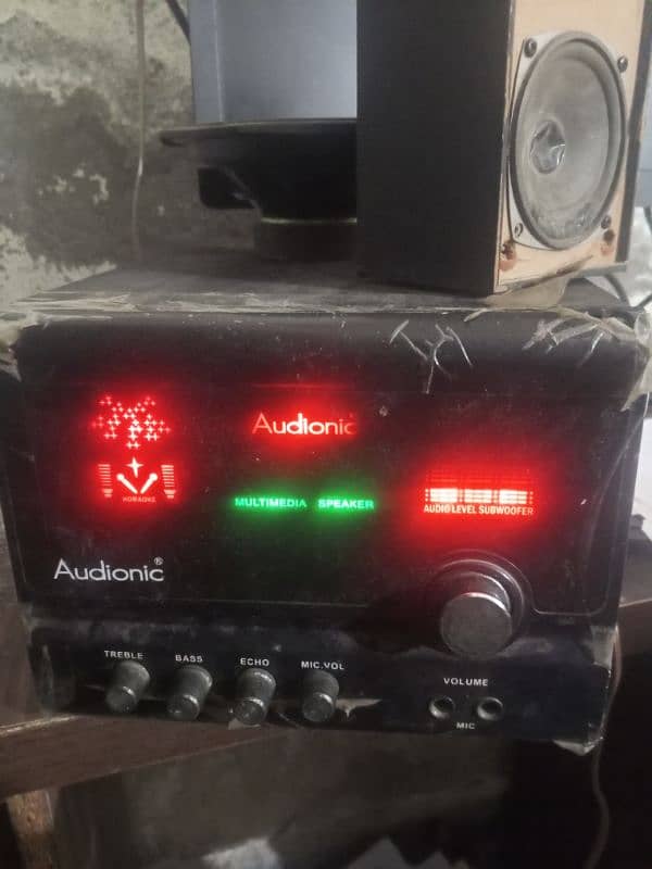 audionic speaker for sale urgent 3